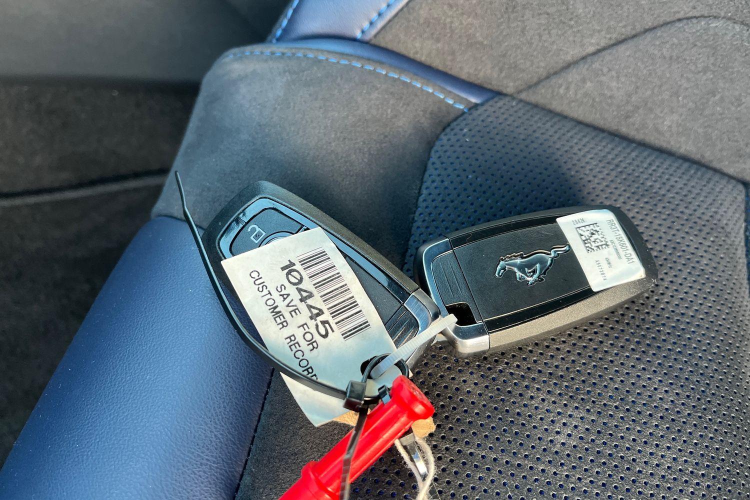 Ford MUSTANG Photo 21