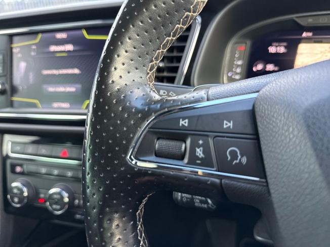 SEAT Leon Photo 16