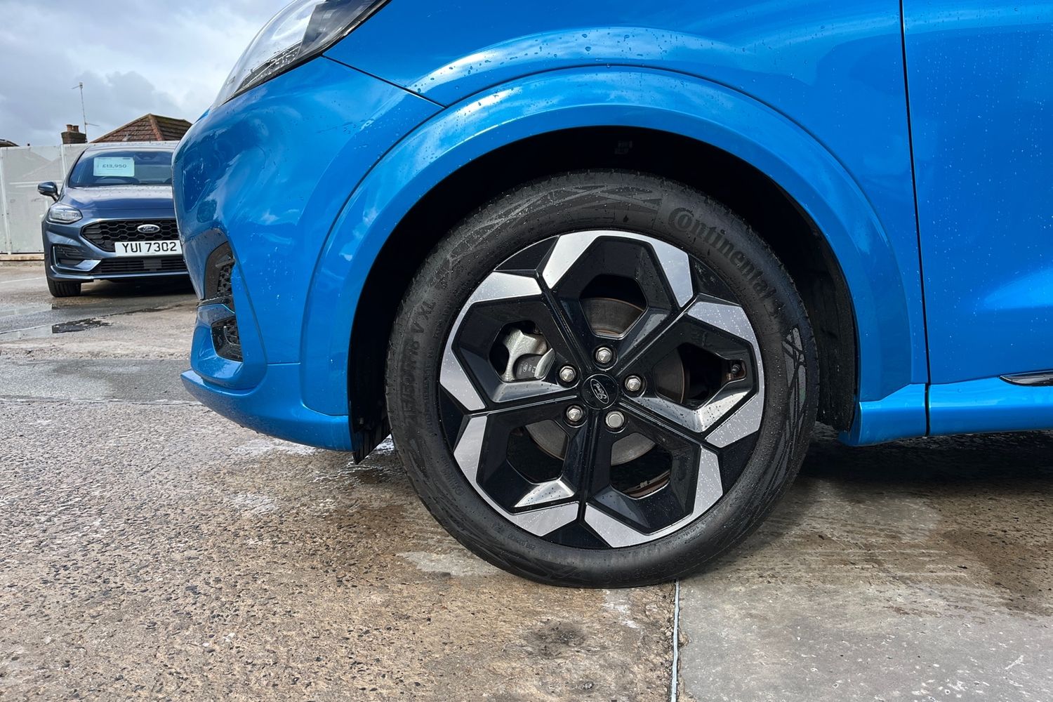 Ford PUMA Photo 7