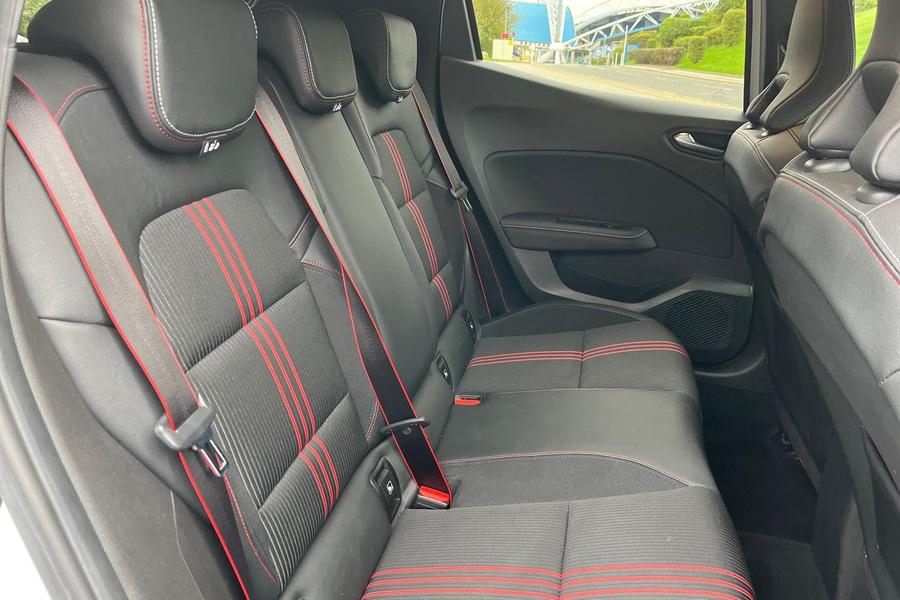 Renault Clio Photo autoimg-55c5db115069a887ea947d4f75b3dc7012840ade.jpg