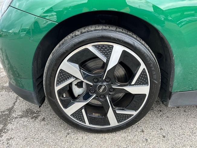 MINI Electric Cooper Photo 26