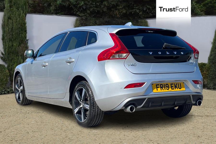 Volvo V40 Photo autoimg-55c89c10a5045ae184d8491f1635990c8fd0f891.jpg