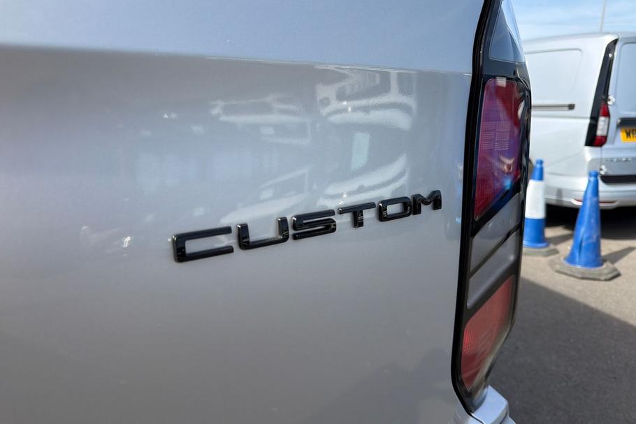 Used Ford TRANSIT CUSTOM YM25EZN 20