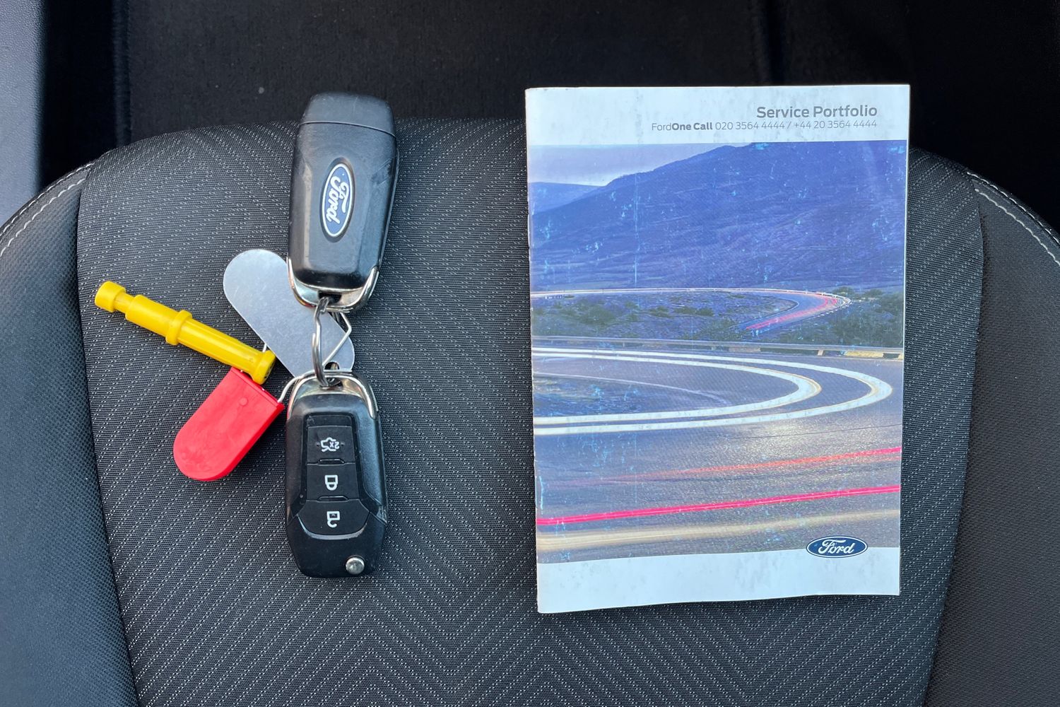 Ford Fiesta Photo 21