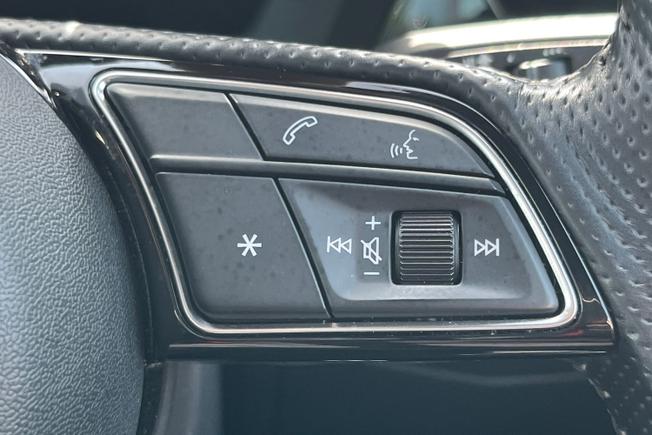AUDI A3 Photo 17