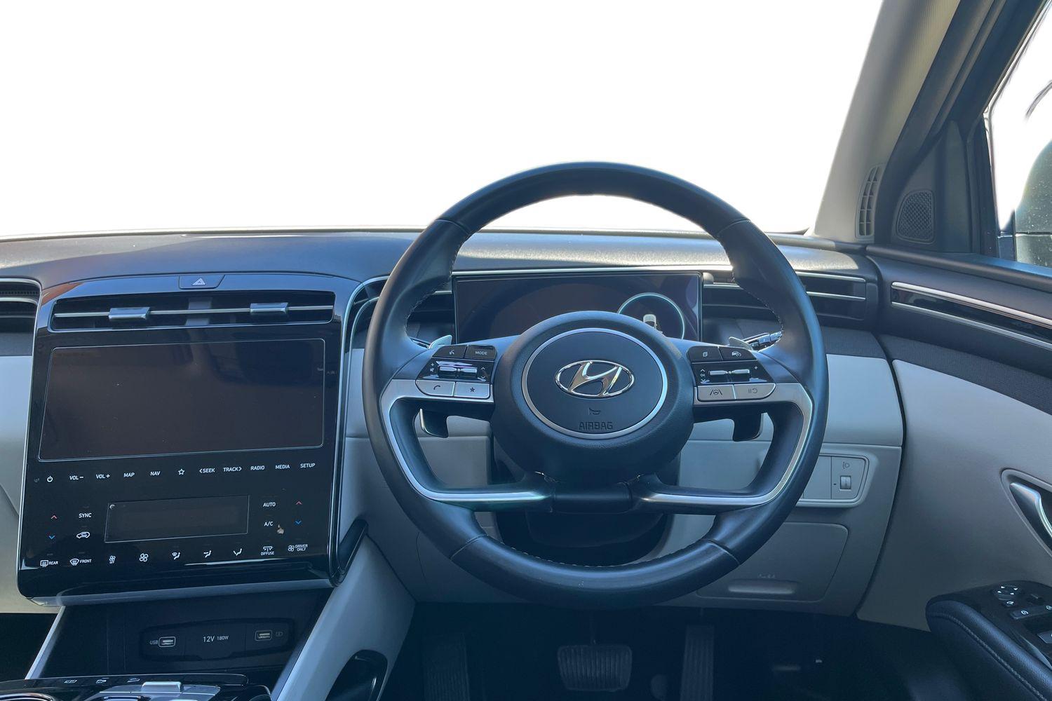 Hyundai TUCSON Photo 10