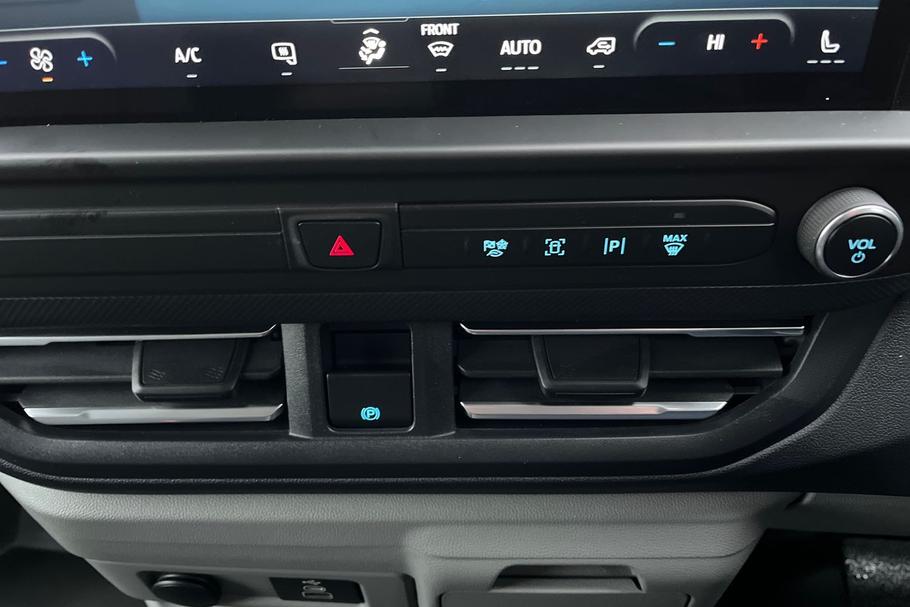 Used Ford TRANSIT CUSTOM YO25URE 30