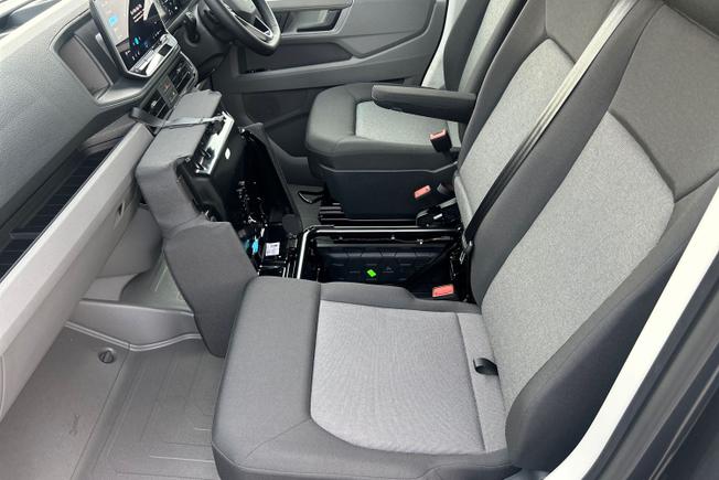 VOLKSWAGEN Crafter Photo 38