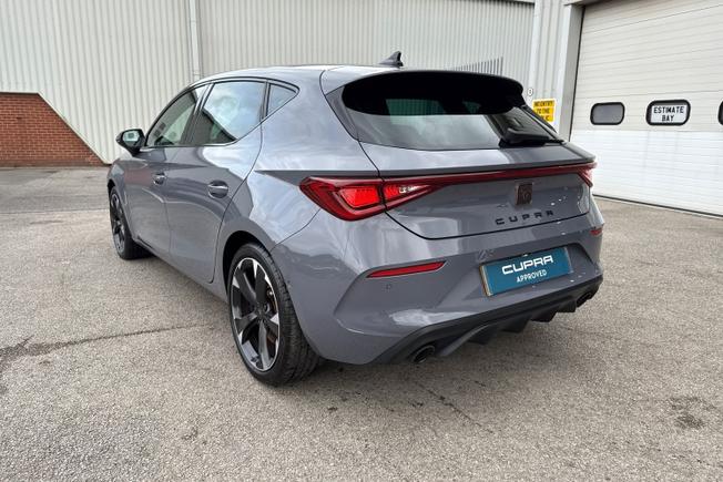 CUPRA Leon Photo 23
