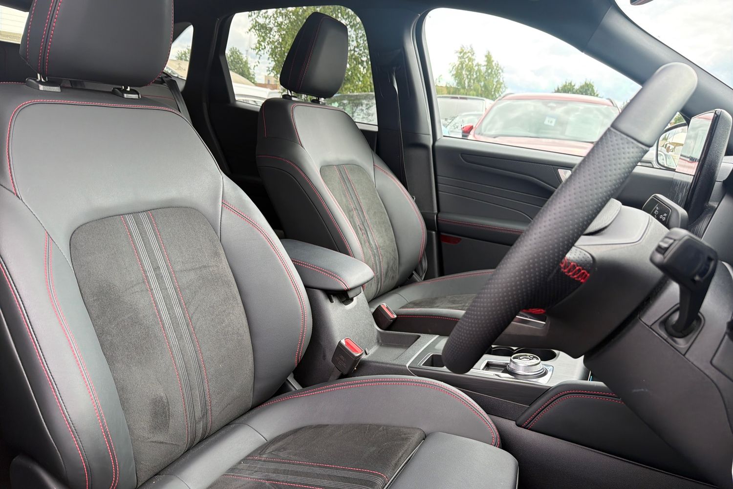 Ford Kuga Photo 16