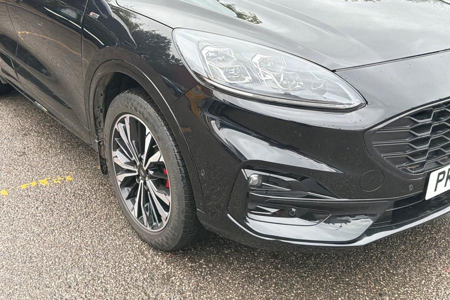 Ford KUGA Photo autoimg-55e0d1ab6a09abea827df6c7855758a0b7351125.jpg