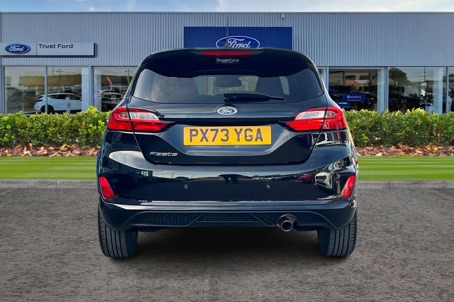 Ford Fiesta Photo 6