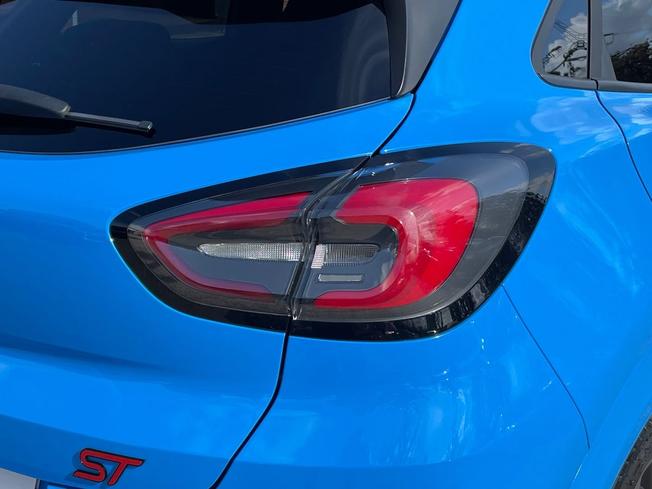 FORD Puma Photo 18