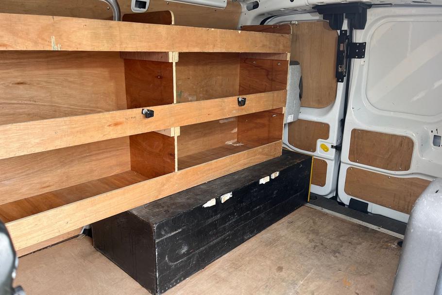 Used FORD TRANSIT CONNECT WN69DPZ 4