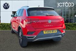 VOLKSWAGEN T-Roc Photo 3