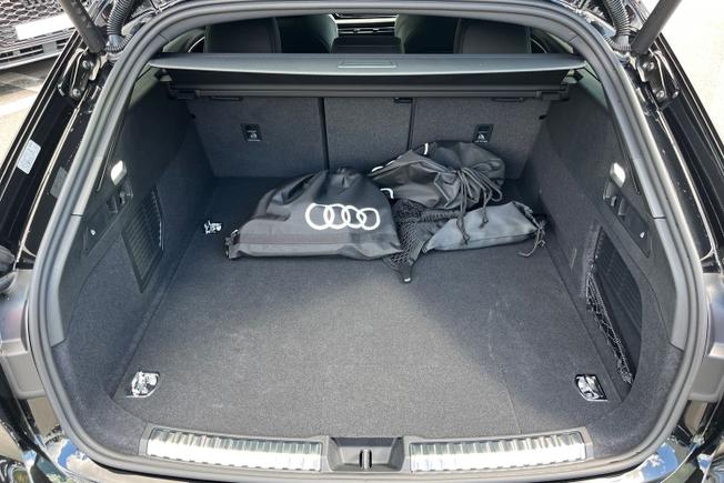 Audi A5 Avant Photo 12