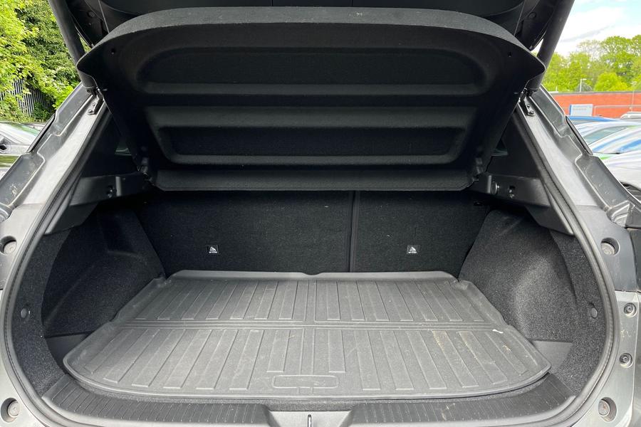 Nissan Qashqai Photo autoimg-55f1e40255cec01b2409f41478455df30e630461.jpg