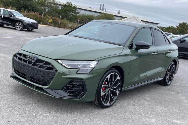 AUDI  S3 Saloon Photo 28