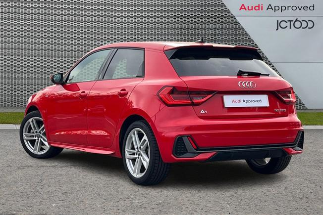 AUDI A1 Photo 3