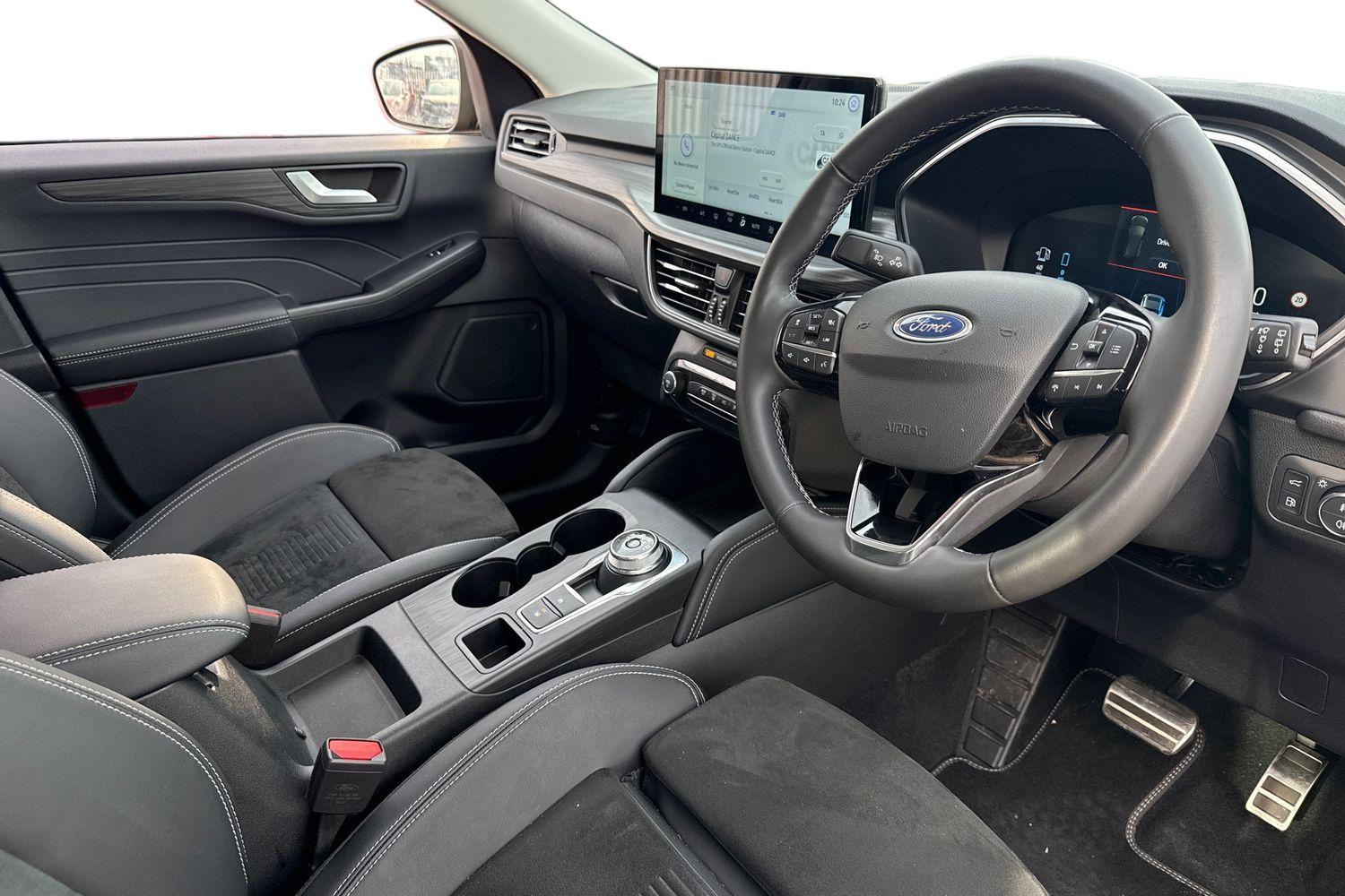 Ford KUGA Photo 8