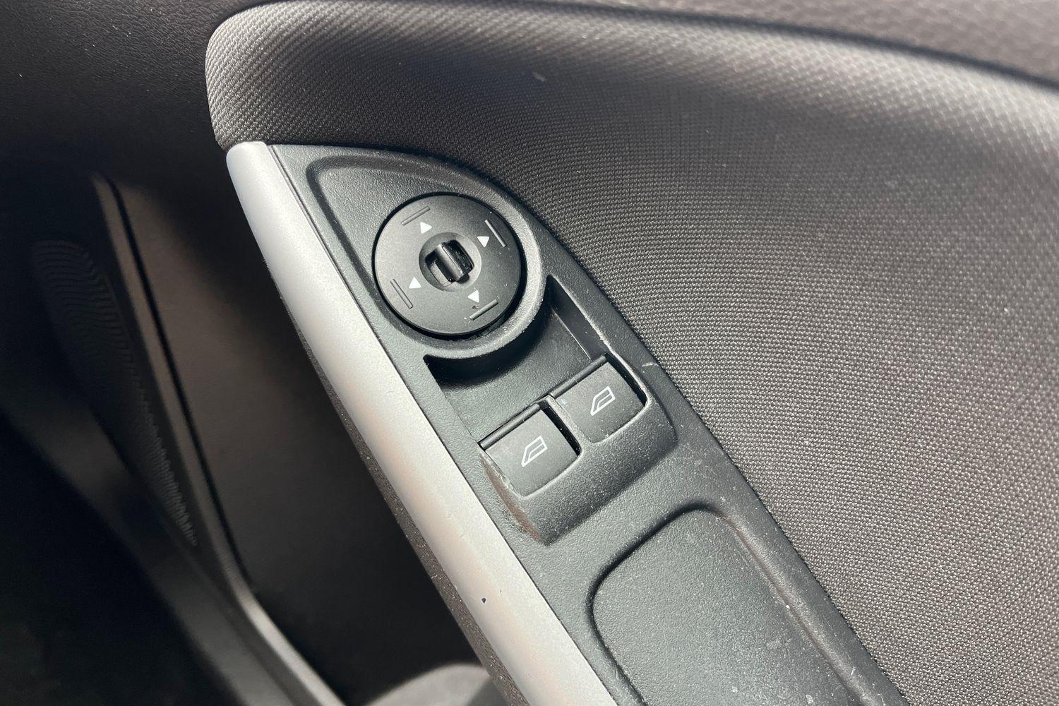 Ford FOCUS Photo 15