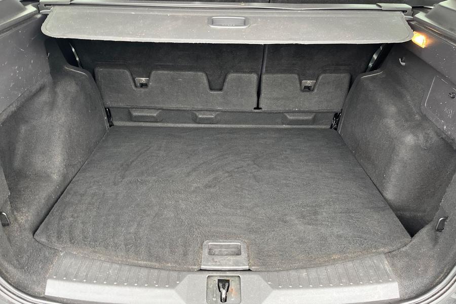 Ford KUGA Photo autoimg-55ffbdae6dd664fdd856fc66ad5c87d796c6505e.jpg