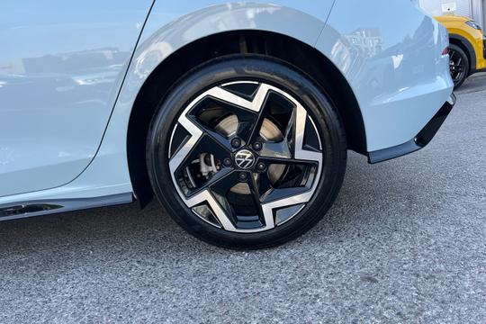 Volkswagen Golf Photo autoimg-5600d9492939f84208620fbc801a3631e19bbfd5.jpg