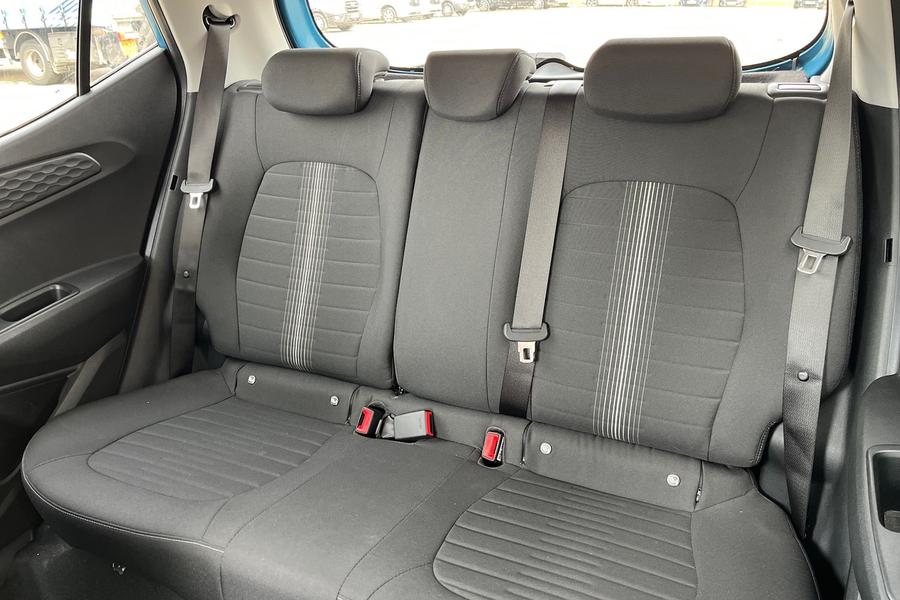 Hyundai i10 Photo autoimg-5603854bcec943d9aa0cd8d99a17db3f5b71a114.jpg