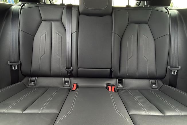Audi Q4 e-tron Photo 42
