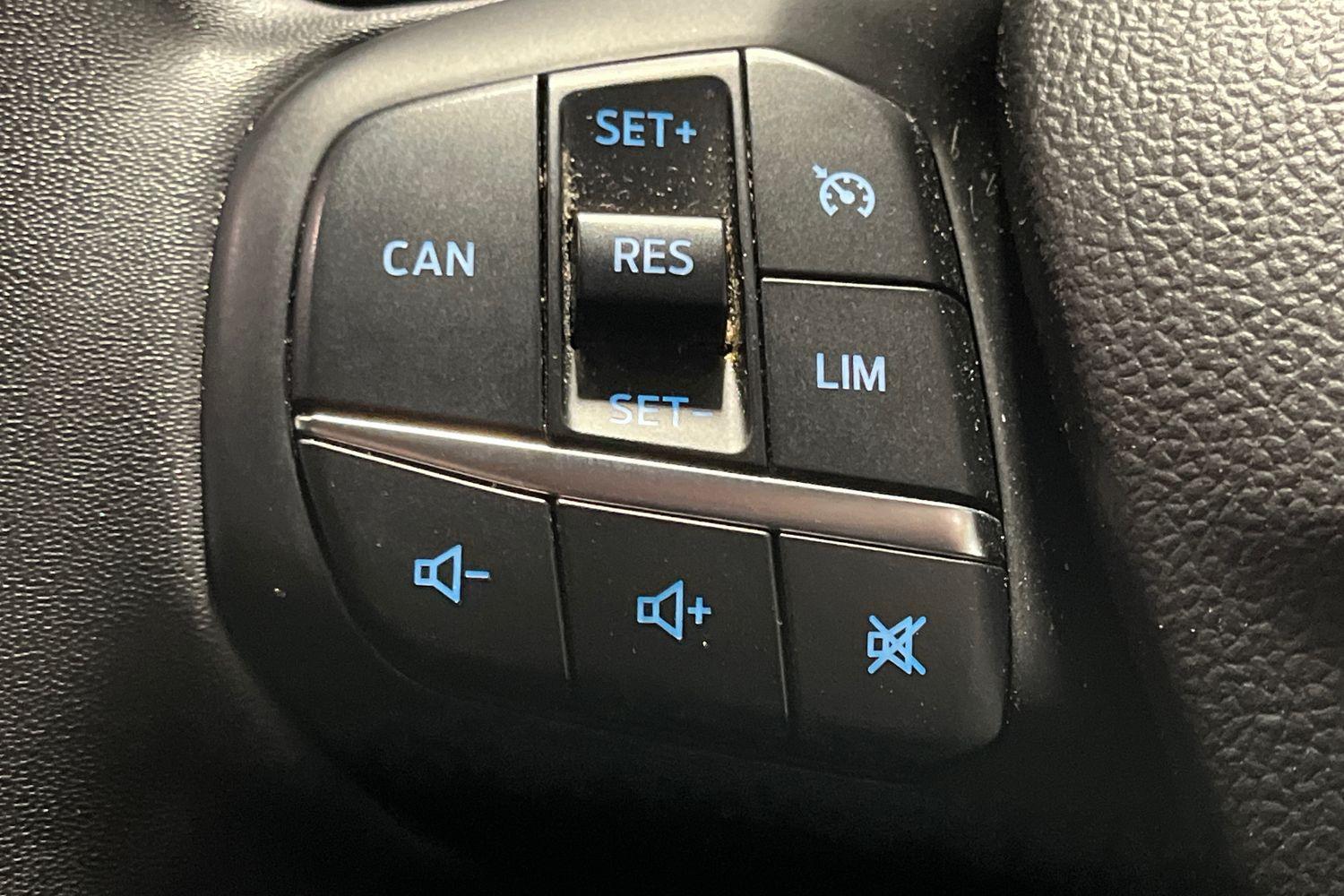 Ford FOCUS Photo 39