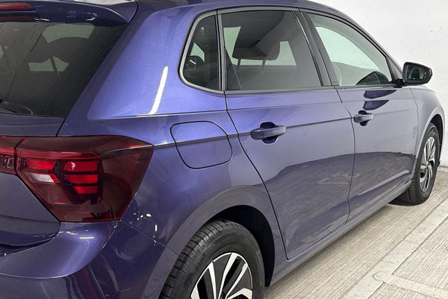 VOLKSWAGEN Polo Photo 37