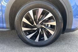 Volkswagen T-Roc Photo 5