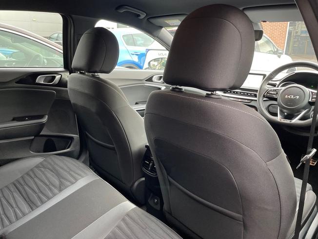 KIA Xceed Photo 30