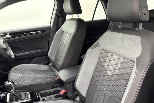 VOLKSWAGEN T-Roc Photo 22