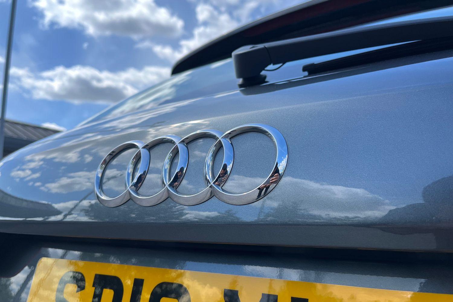 Audi Q3 Photo 38