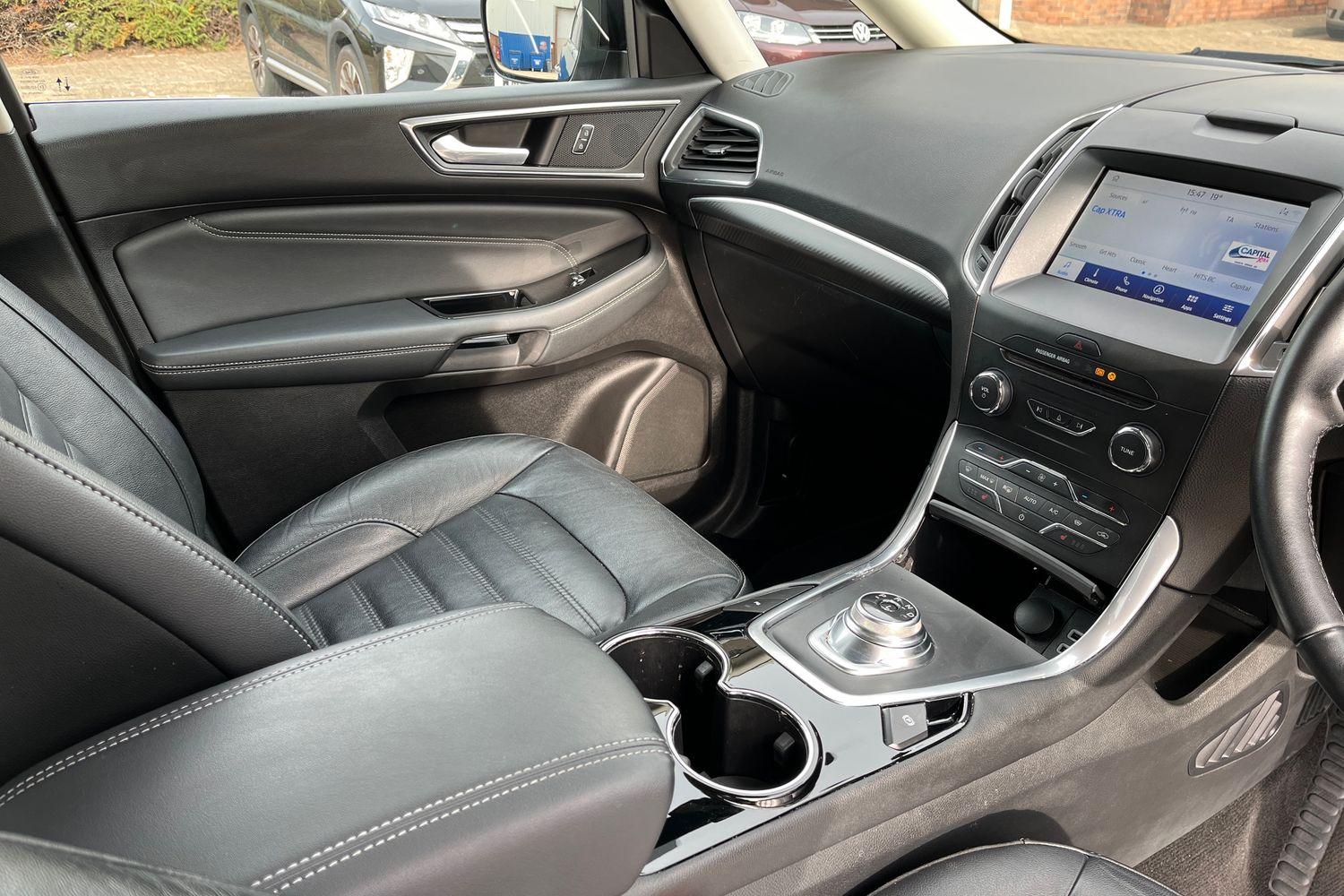 Ford Galaxy Photo 33