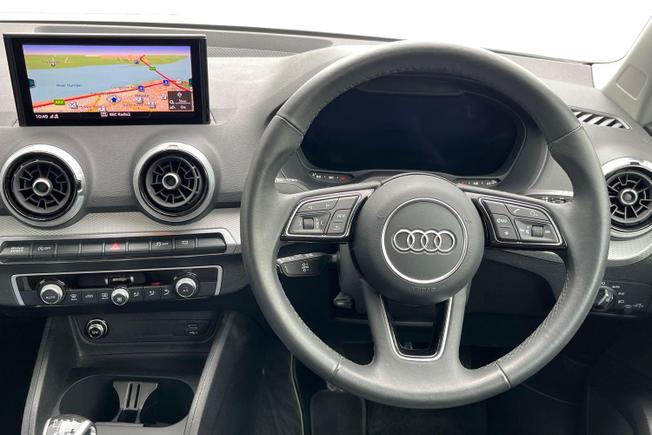 AUDI Q2 Photo 11