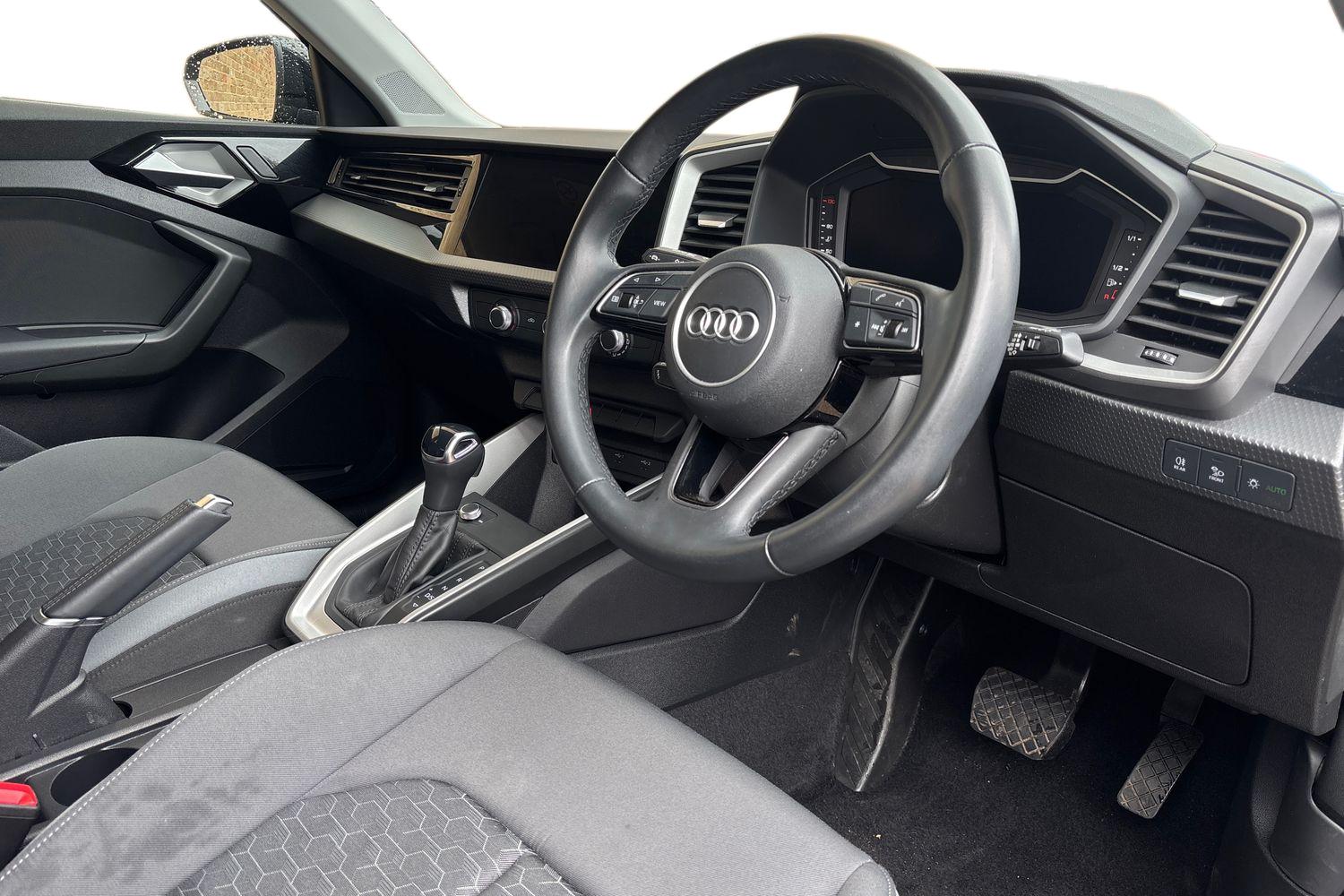 Audi A1 Photo 8