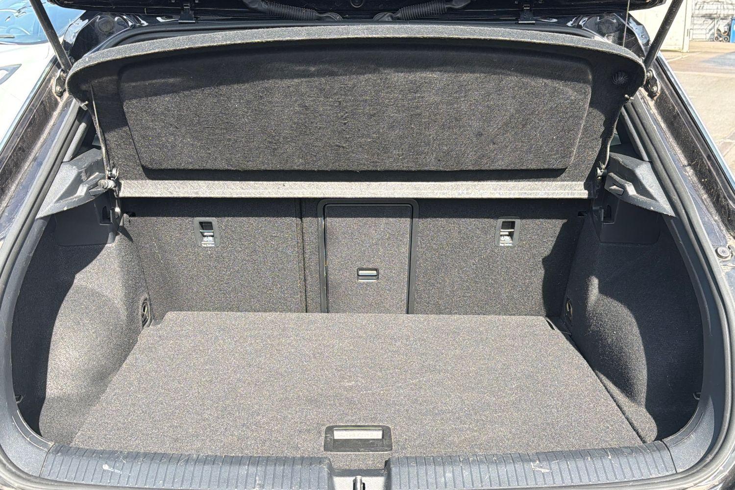 Volkswagen T-ROC Photo 20
