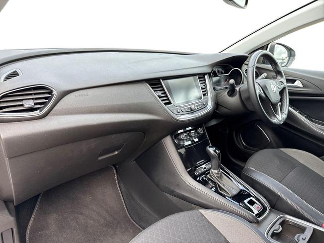 VAUXHALL Grandland X Photo 2