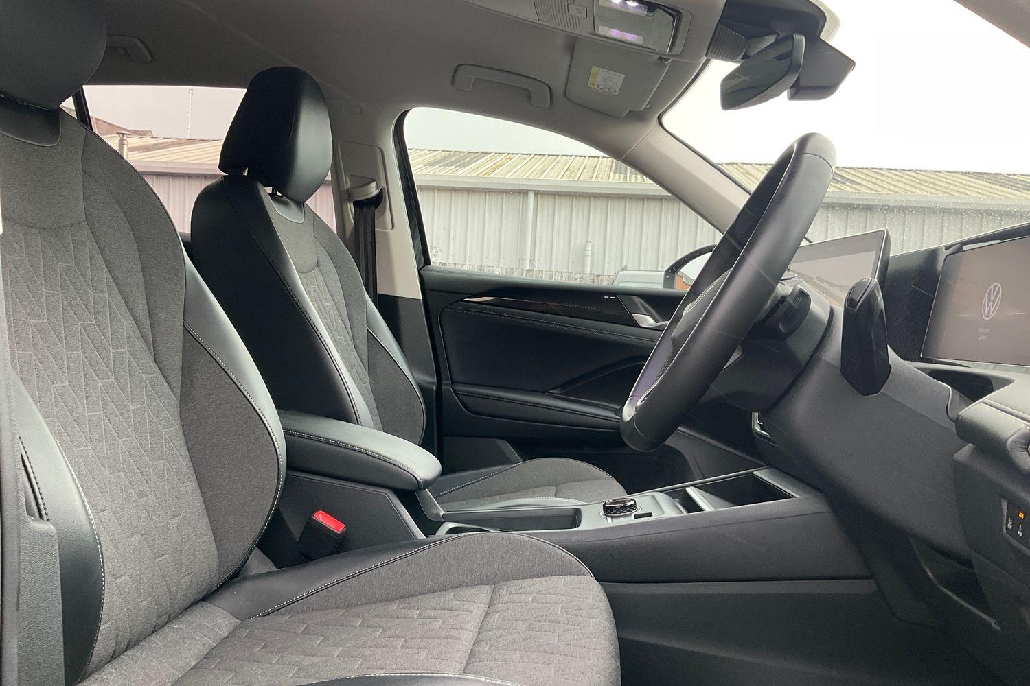 Volkswagen TIGUAN Photo 16