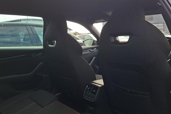 ŠKODA Octavia Photo 30