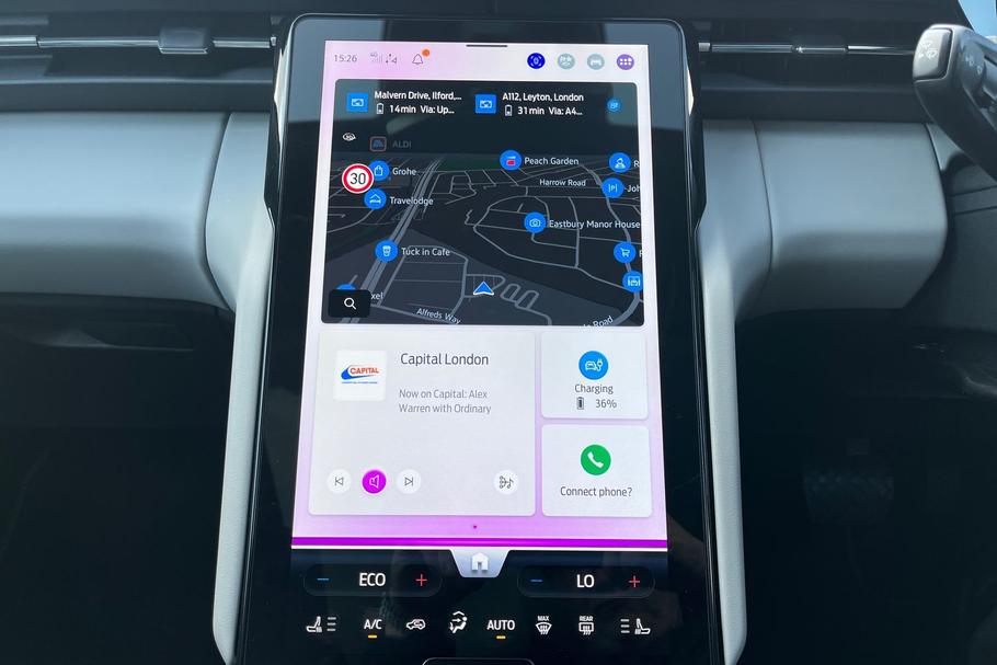 Used Ford EXPLORER 26