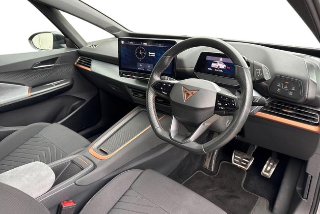 CUPRA Born Photo 7