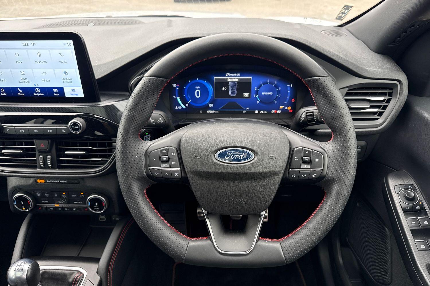 Ford KUGA Photo 11