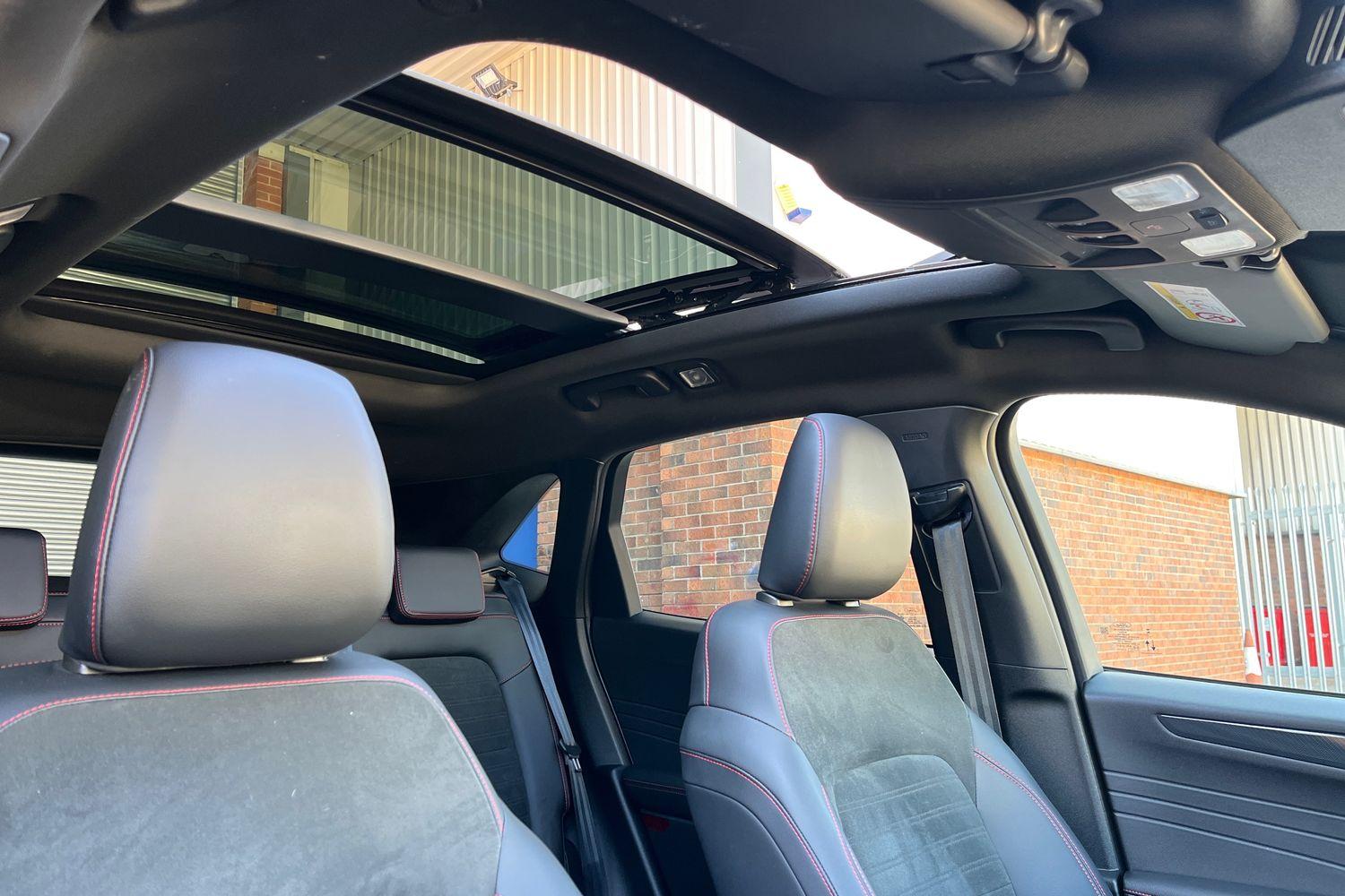 Ford Kuga Photo 39