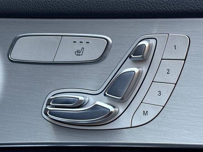 Mercedes-Benz GLC Photo 43