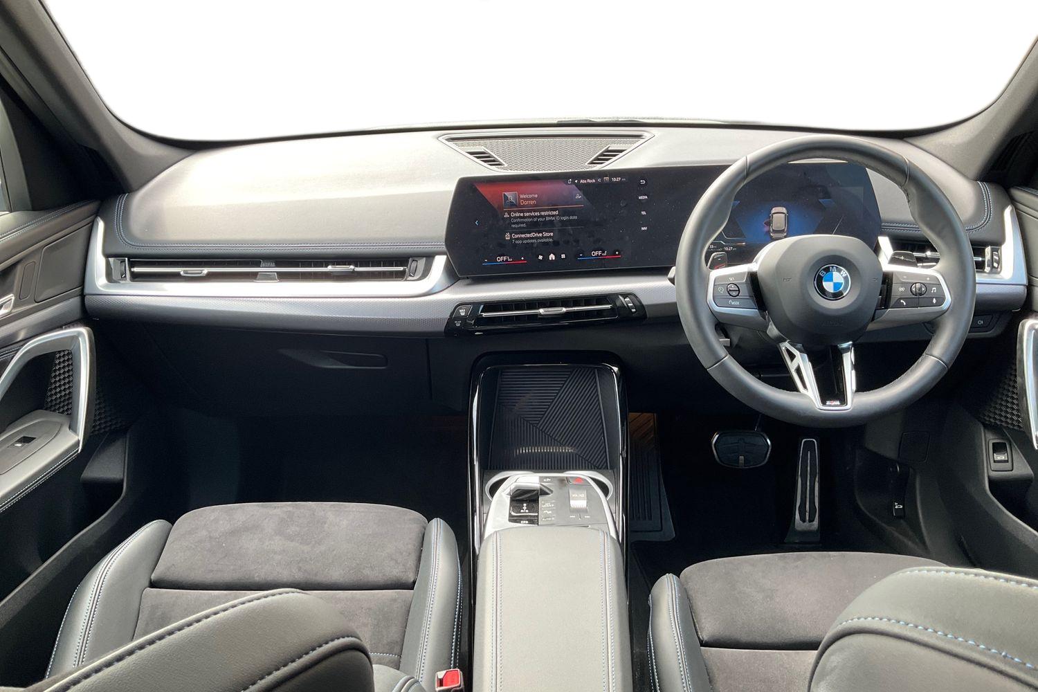 BMW X1 Photo 9