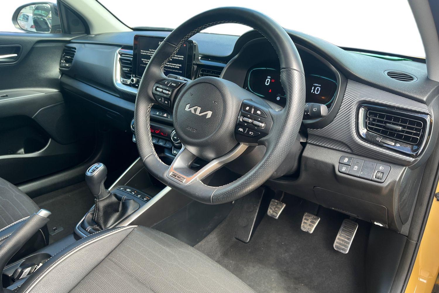 Kia STONIC Photo 8