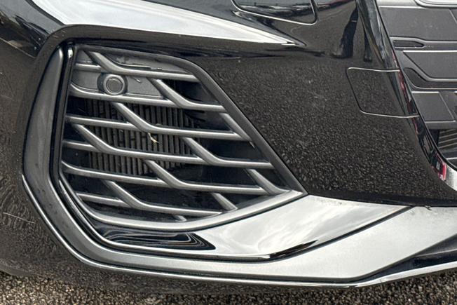 Audi S3 Photo 21